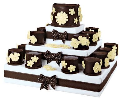 Mini Wedding Cakes Married Life Pinterest Mini Wedding Cakes