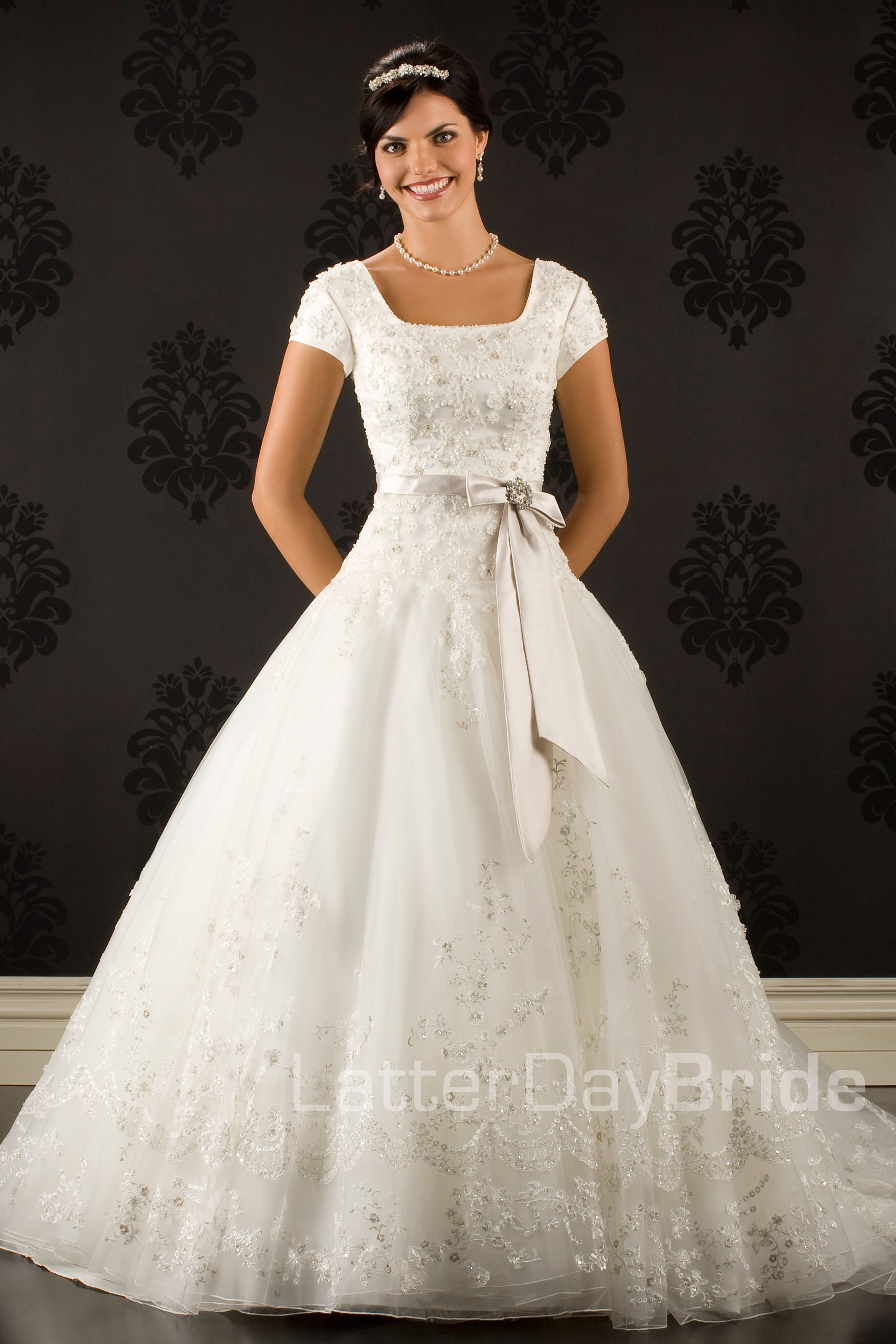Ball gown wedding dress | Ball gowns wedding, Modest wedding dresses