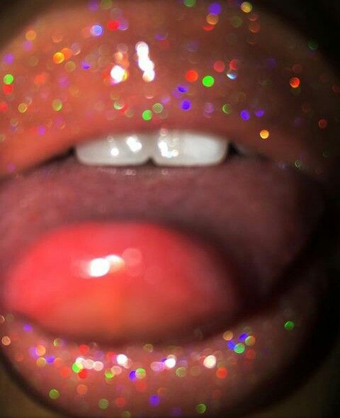 Anaiyahwilliams Lipgloss Lips Glitter Lips Kiss Cosmetics
