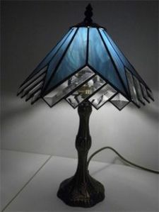 The Sacred World of Stained Glass | The Lone Girl in a Crowd Stained Glass Lamp Shades, Stained Glass Light, Stained Glass Designs, Stained Glass Panels, Stained Glass Projects, Stained Glass Patterns, Leaded Glass, Mosaic Stained, Glass Shades
