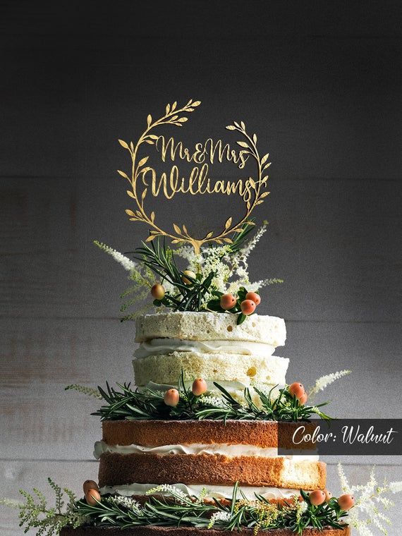 Personalized Wedding Cake Topper With Rustic Wreath | Etsy Wooden Cake Topper Wedding, Wooden Cake Toppers, Personalized Wedding Cake Toppers, Wedding Cake Rustic, Custom Wedding Cakes, Gold Wedding Cake, Wedding Cake Decorations, Wedding Topper, Custom Cakes