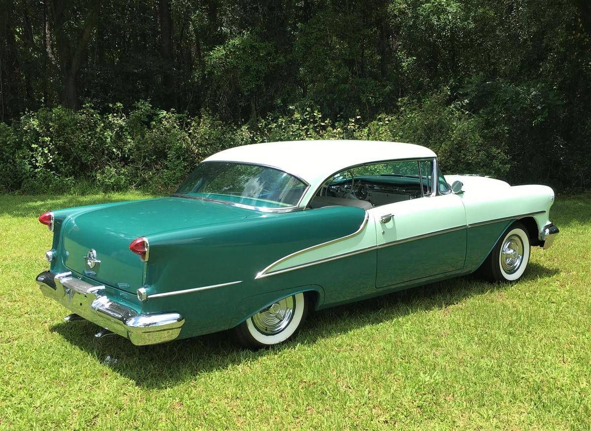1955 Oldsmobile Super 88 Holiday 4 Dr Hardtop