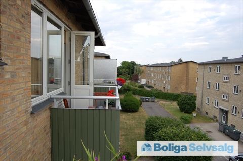 Sorrentovej 6, 2. mf., 2300 københavn s lys 1ver med altan og nyt ...