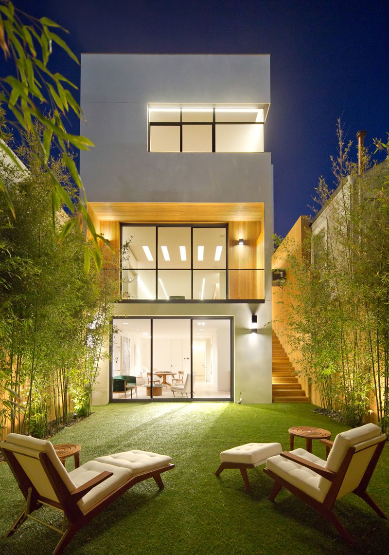 A New Four-Level Home In San Francisco Includes A Panoramic Roof-Top Deck