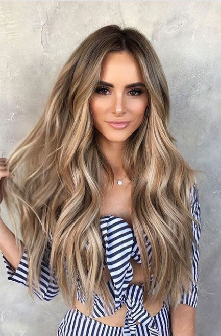 41 Frisur Lange Haare Wellen Blonde Gewellte Haare Wellen Haare Blonde Haare