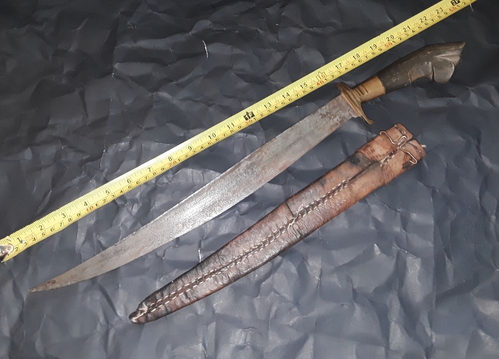 Philippine PINUTI Sword
