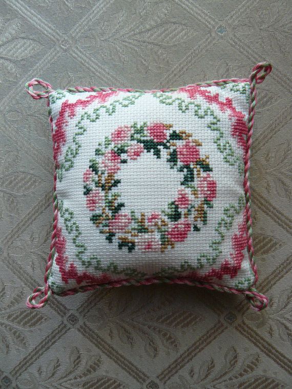 Csi 803 Rose Cross Stitch Pin Cushion Kit Etsy Kanavice Hobi