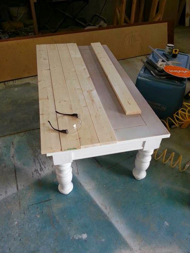 Nifty Thrifty Momma Farmhouse Style Coffee Table Homey Nifty Thrifty Momma Farmhouse Style Coffee Table