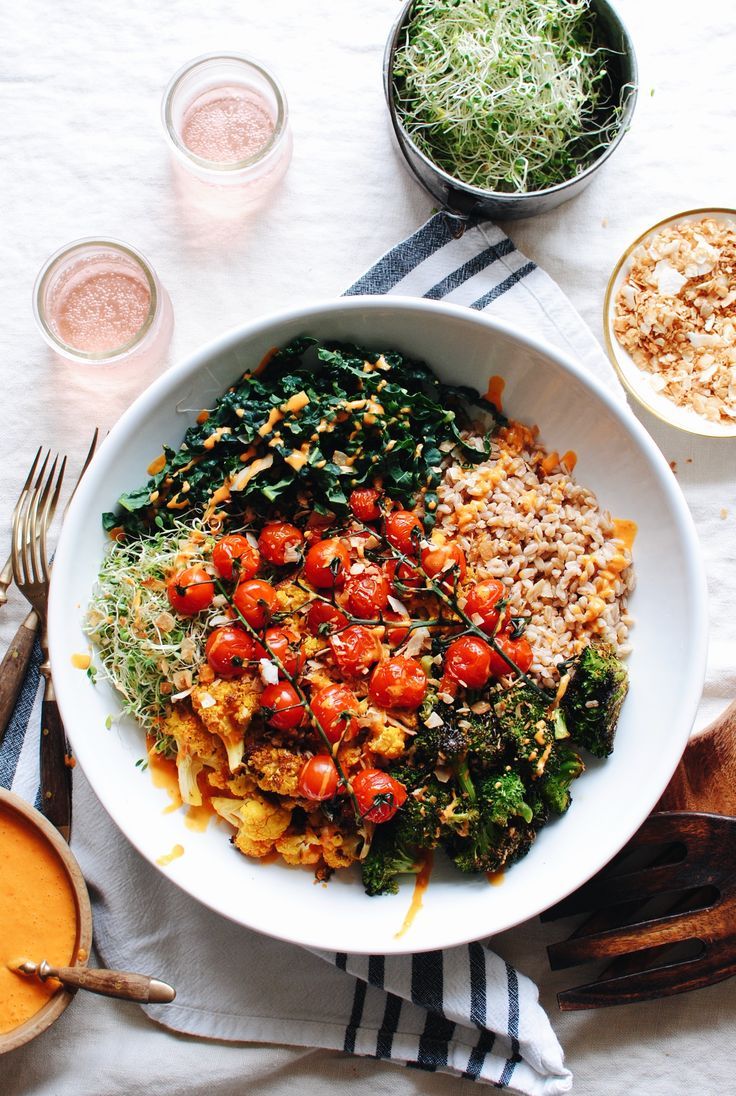 Roasted Vegetable and Farro Grain Bowl