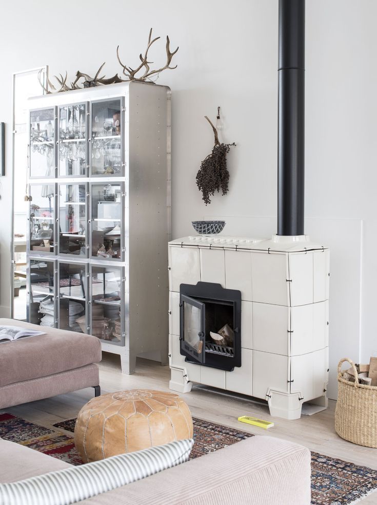 UNIEK INTERIEUR • neem een kijkje in de persoonlijke woonkamer van ... UNIEK INTERIEUR • neem een kijkje in de persoonlijke woonkamer van ...