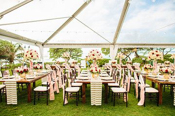 Jay And Jena S Wedding Reception Decor At The Turtle Bay Resort Jay And Jena S Wedding Reception Decor At The Turtle Bay Resort Kuilima Point Flowers