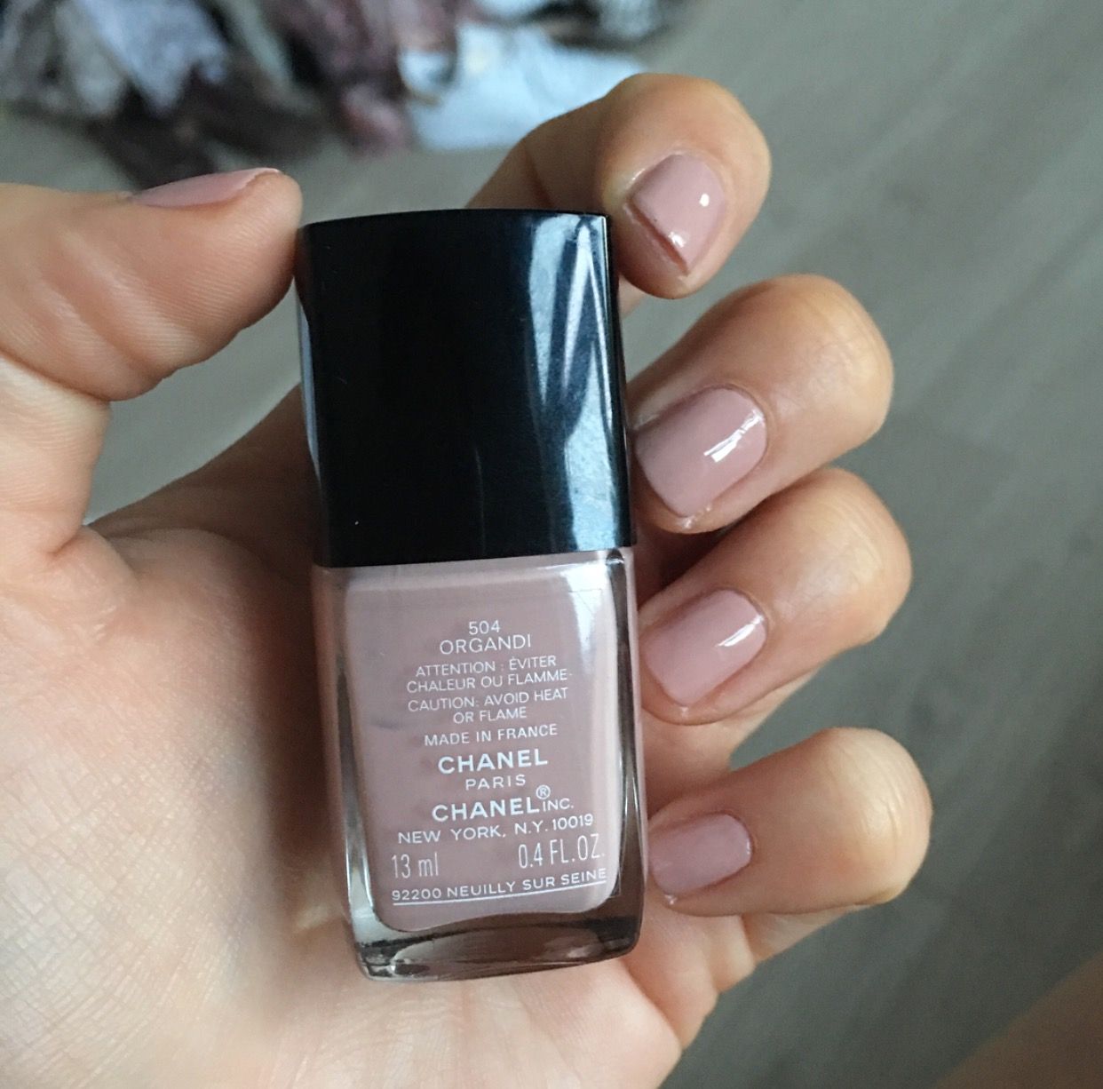 chanel organdi nail polish 504