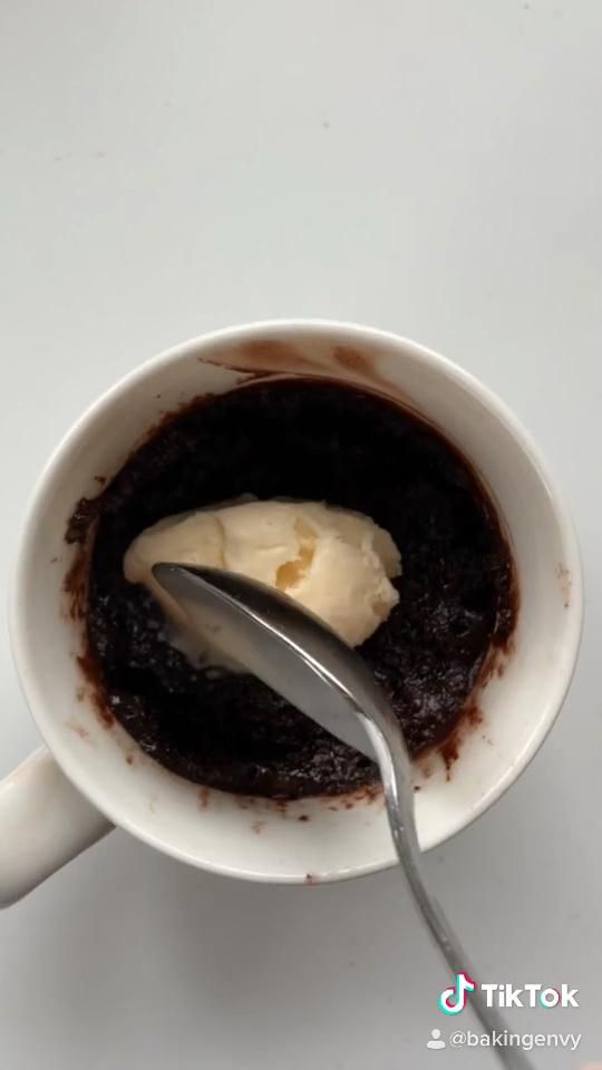 Super Fudgy Mug Brownie Super Fudgy Mug Brownie