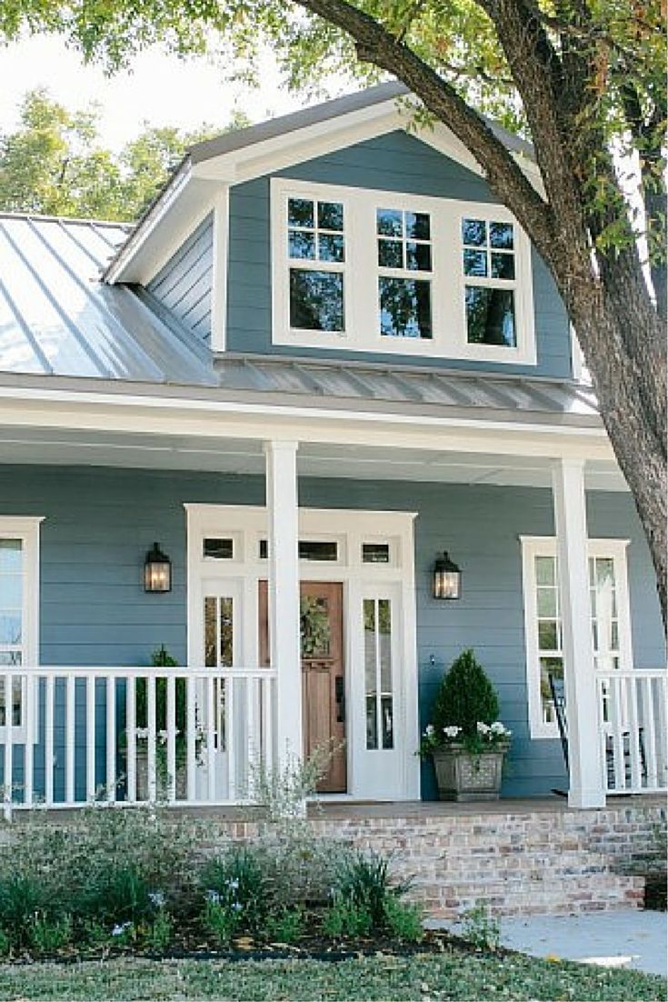 The Blue Fixer Upper - #Blue #dreamhouses #Fixer #Upper #sideporch