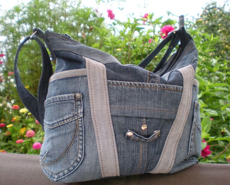 Upcycling Jeanstasche "Wegwarte XII" zum Umhängen Jeans tasche, Taschen, Selbstgemachte taschen Upcycling Jeanstasche "Wegwarte XII" zum Umhängen Jeans tasche, Taschen, Selbstgemachte taschen