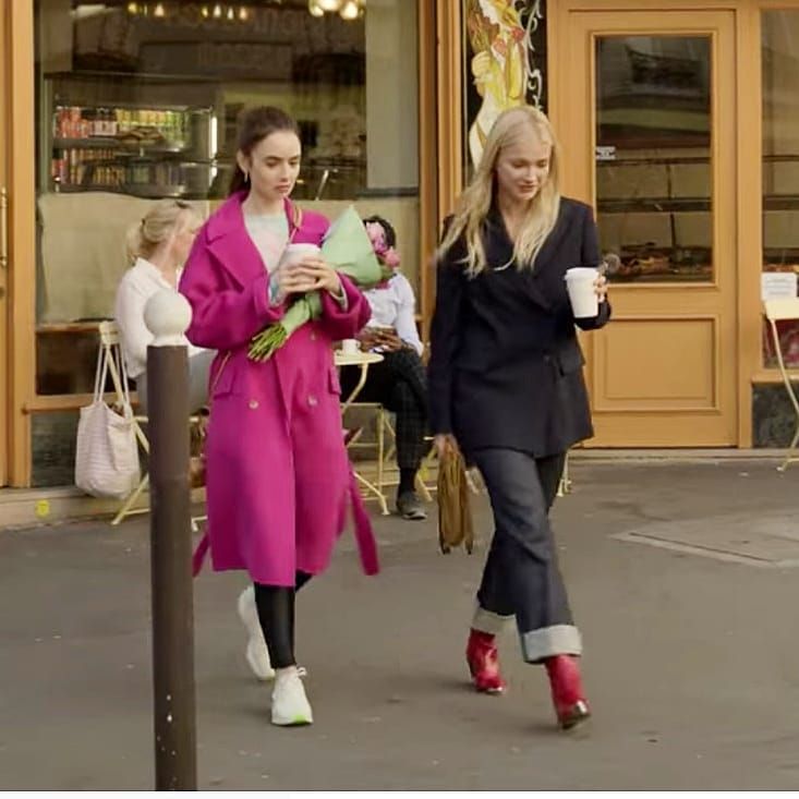 Emily in Paris - Lookbook on Instagram: “#emilyinp Emily in Paris - Lookbook on Instagram: “#emilyinp