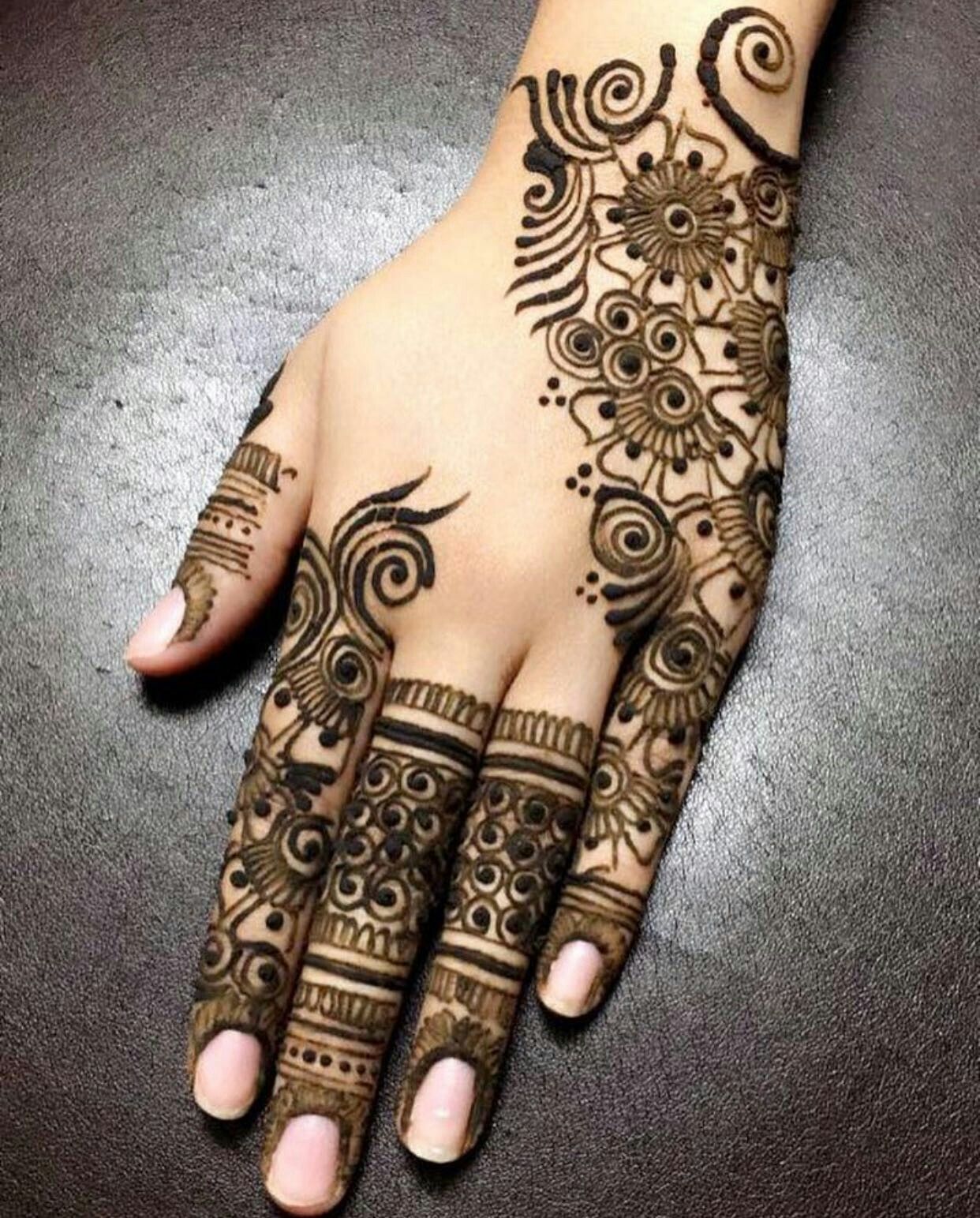 Mehndi Hennart Hennartist Mehndidesign Mehndiart Mehndiartist