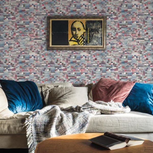 Papel de Parede - Bucalo Stripped Wallpaper, York Wallcoverings, Wall Coverings, Red And Blue, Showroom, Technical, Throw Pillows, Partners, Quilts