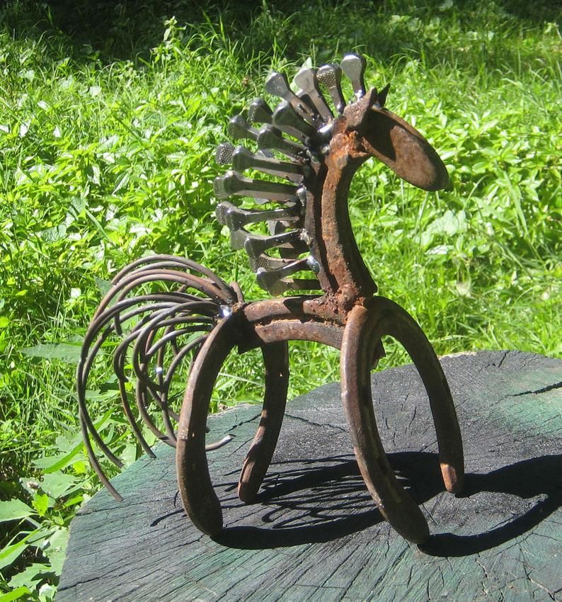 Metal Art Diy, Metal Art Welded, Metal Yard Art, Metal Art Sculpture, Scrap Metal Art, Horse Sculpture, Metal Artwork, Metal Crafts, Sculpture Ideas