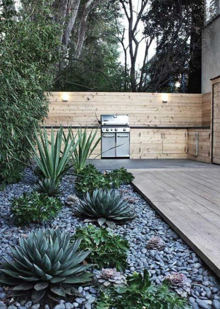 25 Low Water Landscaping Ideas Outdoor Gardens Pools 25 Low Water Landscaping Ideas