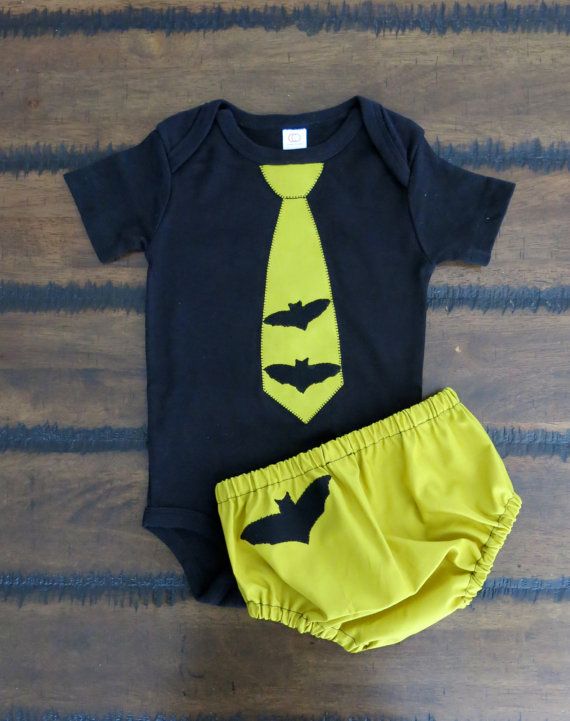 Bats Diaper Cover Baby Boy Halloween Outfit Spooky Bodysuit First Halloween Baby Boy Outfit Halloween Shirt