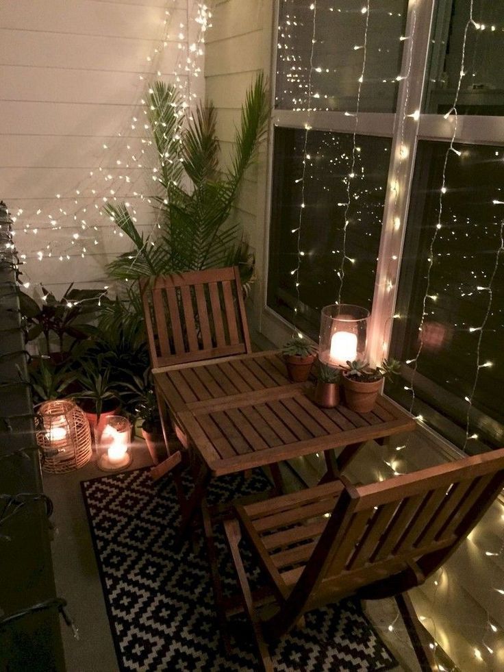 40 fantastische Apartment-Balkon-Design-Ideen mit perfekter Beleuchtung - Home Decor Ideas - #ApartmentBalkonDesignIdeen #Beleuchtung #decor #Fantastische #Home #Ideas #mit #perfekter #wohnungbalkondekoration