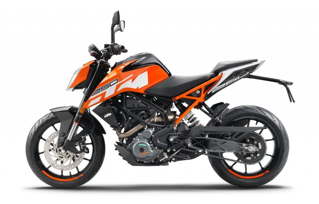 2017 KTM 250 Duke Revealed! [Photo Gallery Updated]