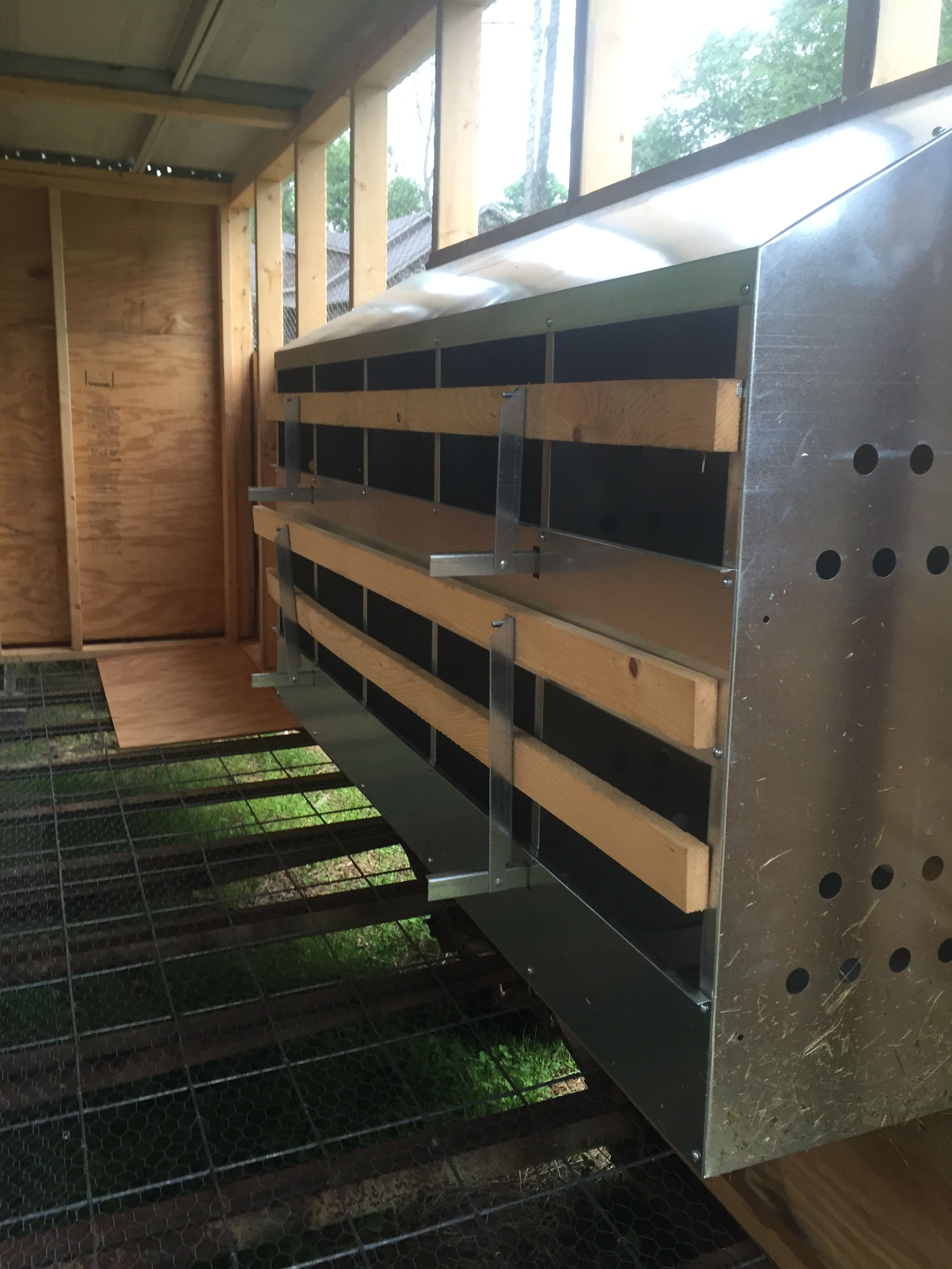 Mobile chicken coop poultry coops caravan homesteading hen house garden