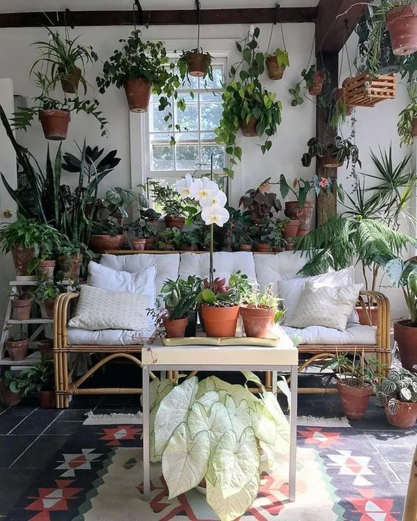 25 Indoor Garden Ideas For Newbie Gardeners In Small Spaces - GODIYGO.COM