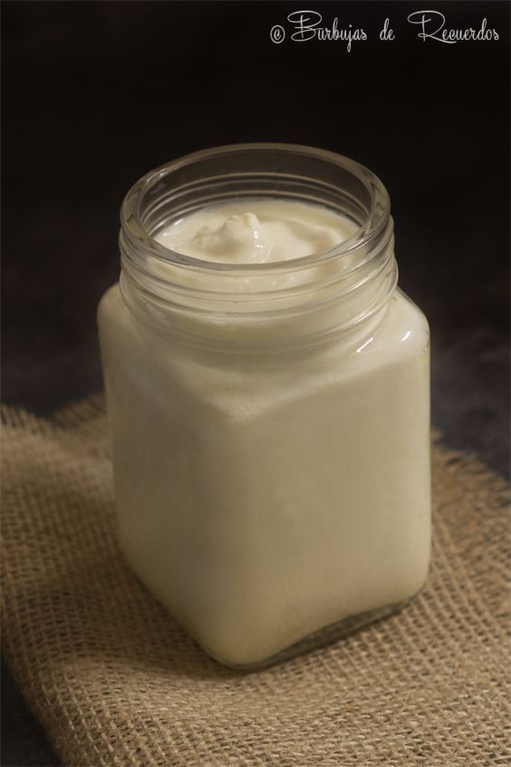Como preparar helado de yogurt natural casero