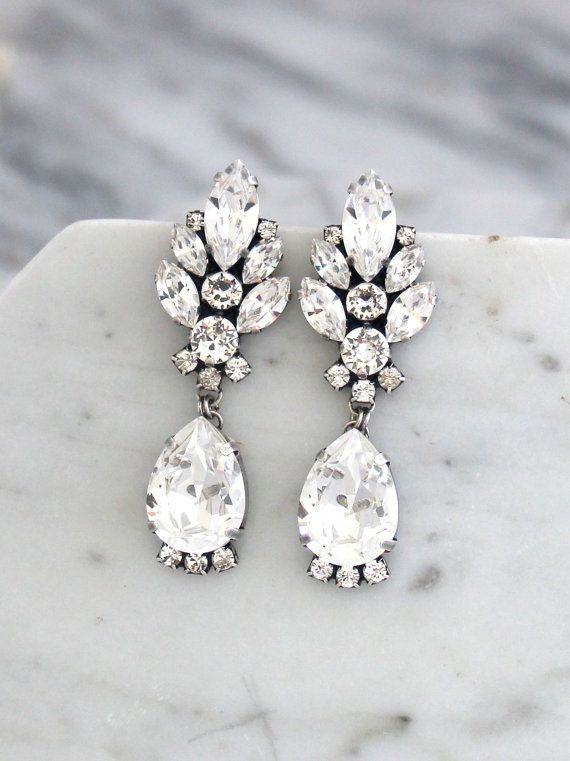 Vintage Wedding Jewelry chandeliers earrings Crystal Bridal Earrings Bridal Teardrop Earrings Bridal Jewelry Drop Ear Wedding Earrings
