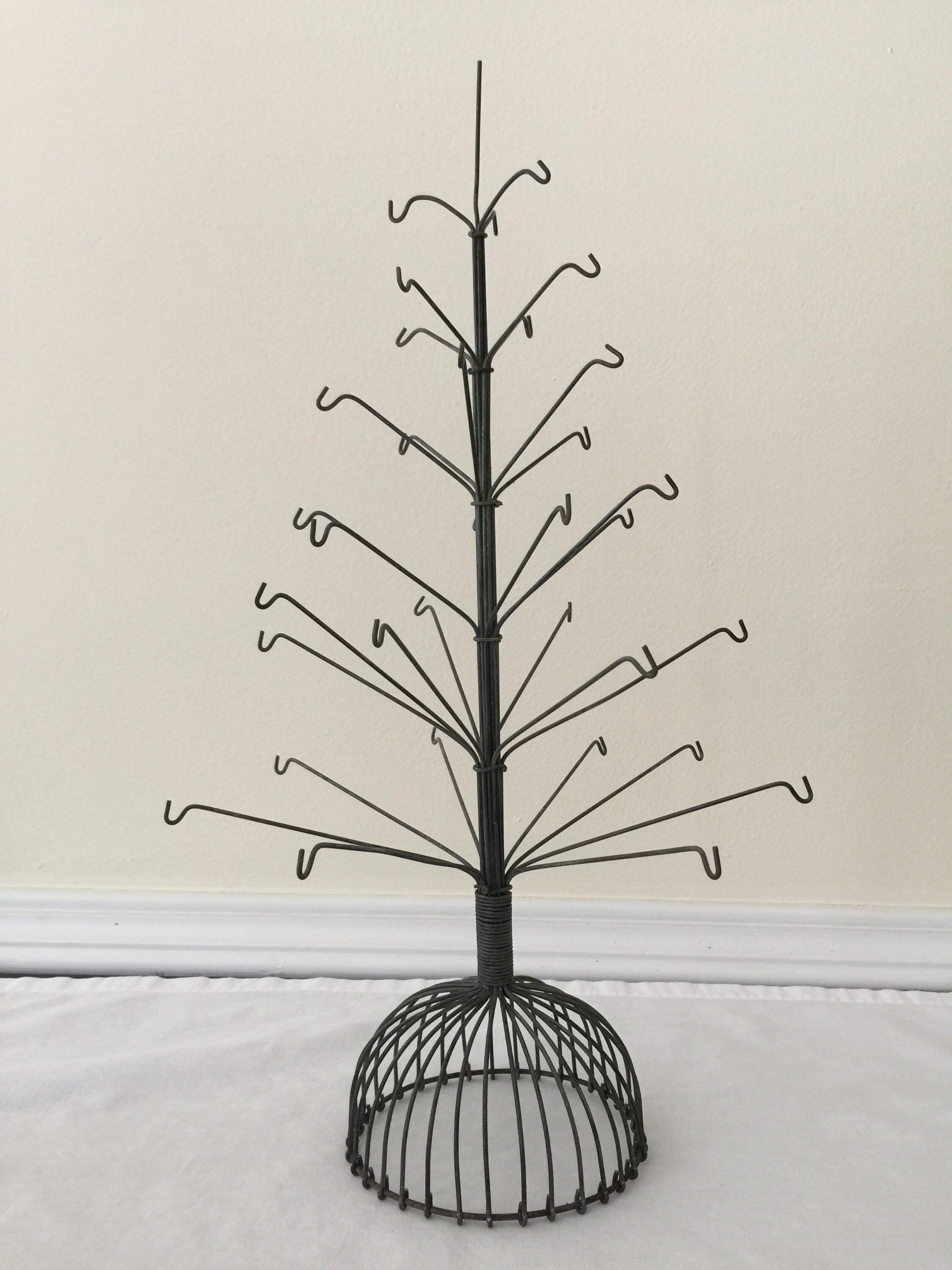 Wire Tree Decoration 19/" Tall