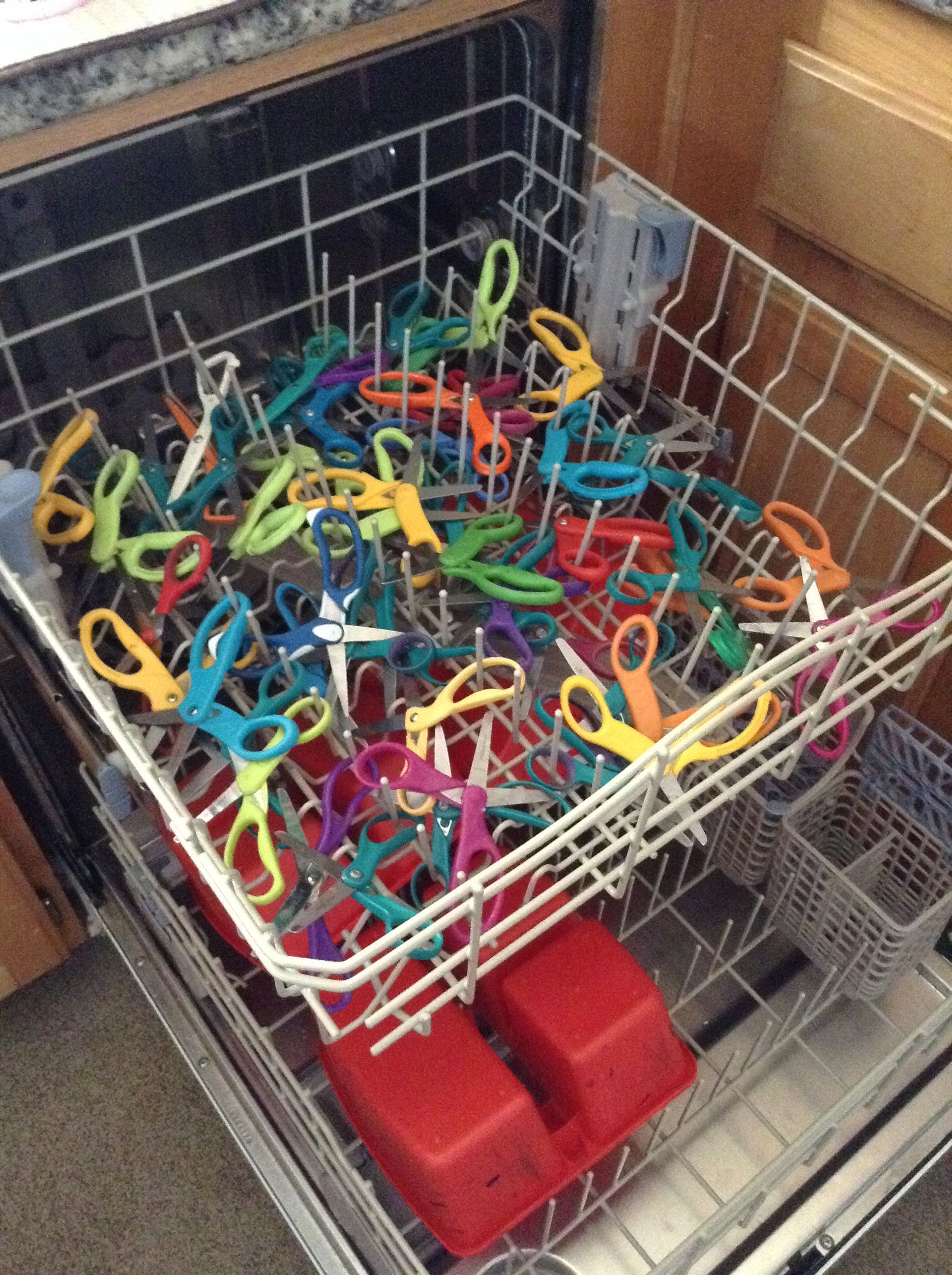 send those scissors through
