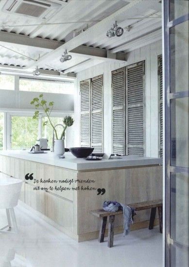 Lichte keuken met wit blad Door MeerJam | Keukenstijl ...