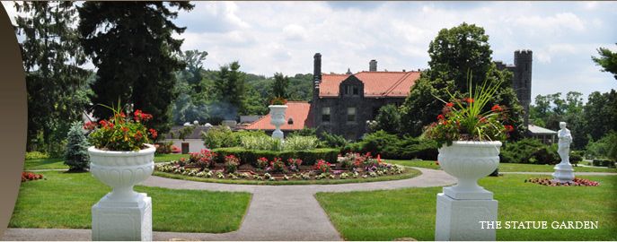 Tarrytown House Estate 49 East Sunnyside Lane Ny Tarrytown House Estate Features Westchester Outdoor Wedding Venues That Allow Guests To Make Their Dreams A Reality This Hudson Valley