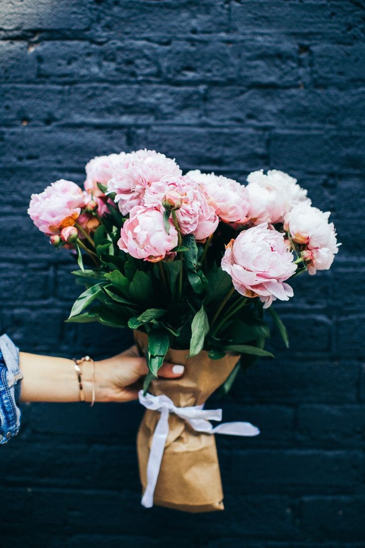 Pink Peonies, florals, flowers, summer outfit ideas, white dress ideas - My Style Vita /mystylevita/ - 33 My Flower, Fresh Flowers, Flower Garden, Beautiful Flowers, Pink Flowers, Lovely, Flowers Nature, Beautiful Bouquet, Summer Flowers
