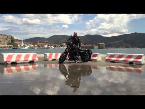 Harley Davidson Iron 883 Vs Forty Eight 1200 Acceleration 1080p Youtube Harley Davidson Harley Moto Logo