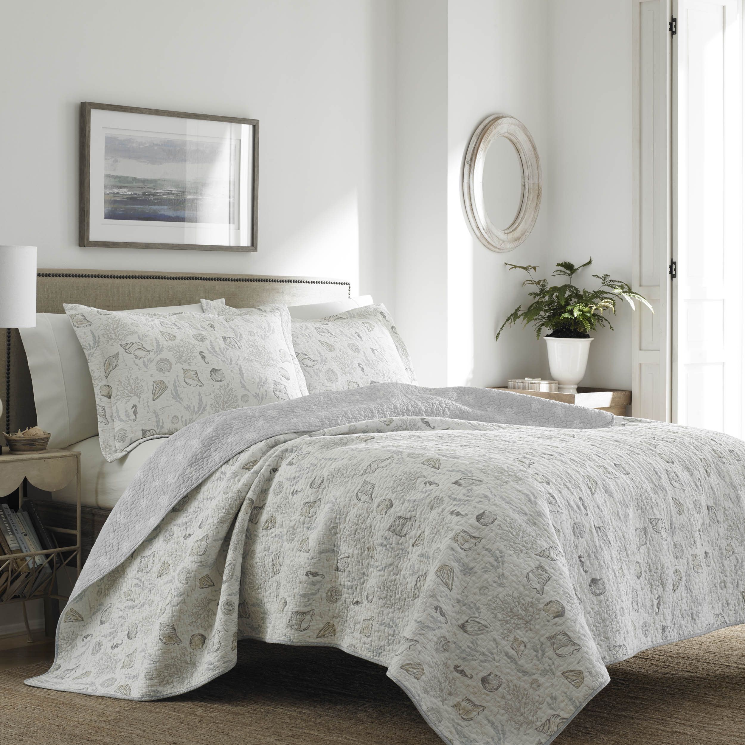 Laura Ashley Joy Reversible Quilt Set Gray Full//Queen