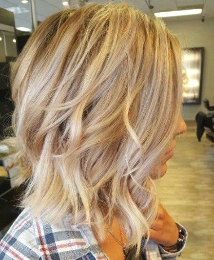 22 Cute Layered Hairstyles For Medium Hair - Vivie 22 Cute Layered Hairstyles For Medium Hair - Vivie
