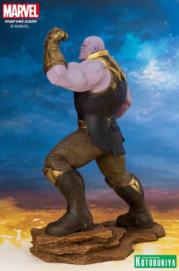 thanos infinity war statue