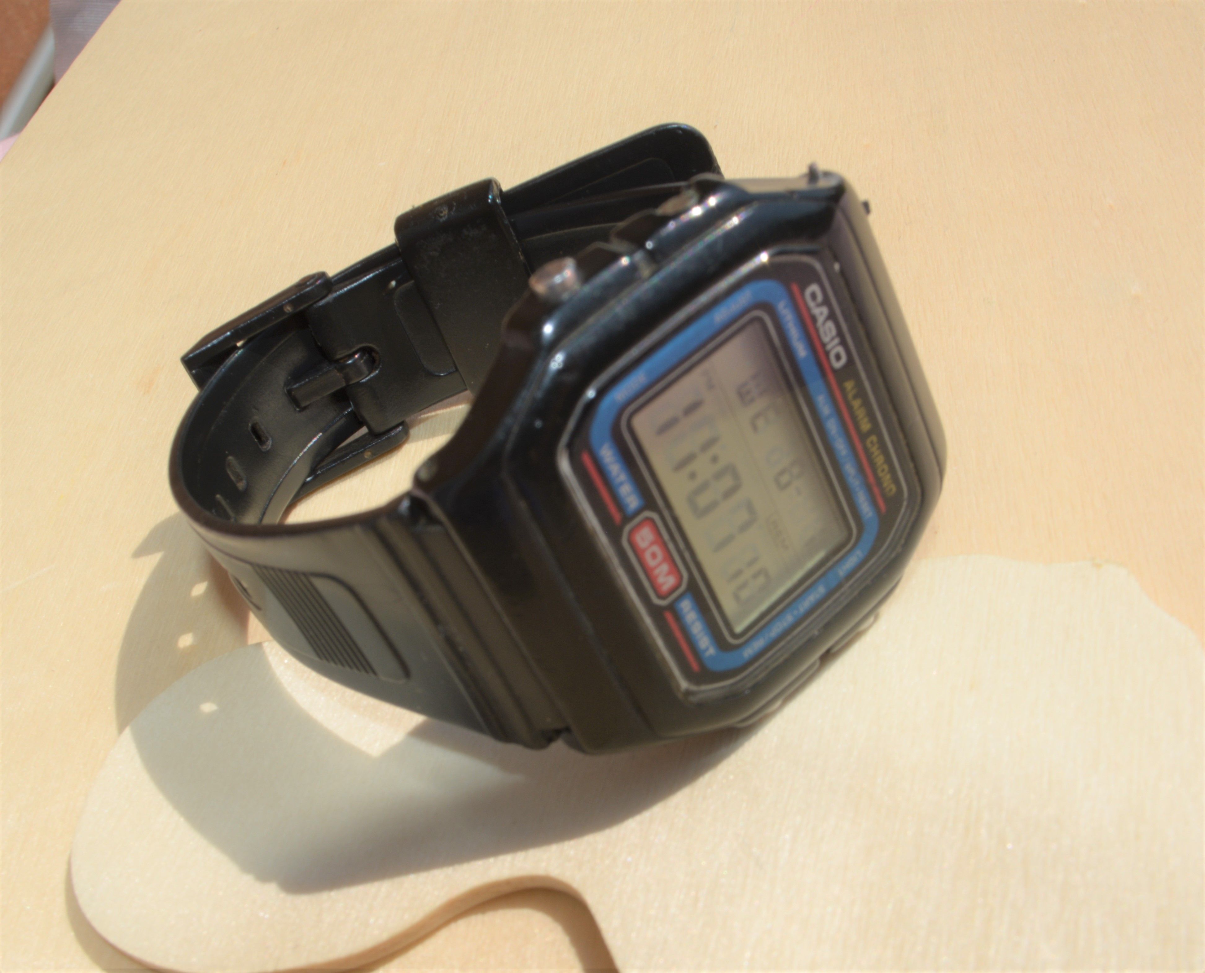 casio digital watch 50m water resistant