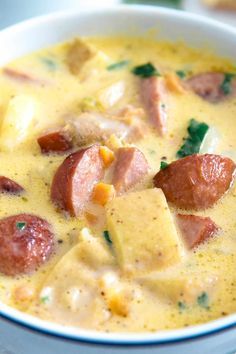 This potato kielbasa soup recipe is full of crispy sausage pieces and potato chunks! It's a hearty and cheesy soup, perfect for lunch or dinner. Sausage Soup Recipes, Easy Soup Recipes, Stew Recipes, Slow Cooker Recipes, Cooking Recipes, Sausage Potato Soup, Kielbasa Recipes, Homemade Soup Recipe, Delicious Soup Recipes