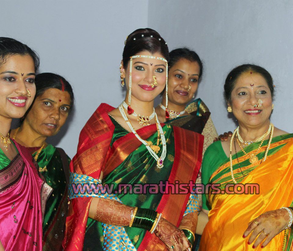 Tejswini Pandit Marathi Actress Weding Photos Jpg 960 823 Tejswini Pandit Marathi Actress Weding Photos Jpg 960