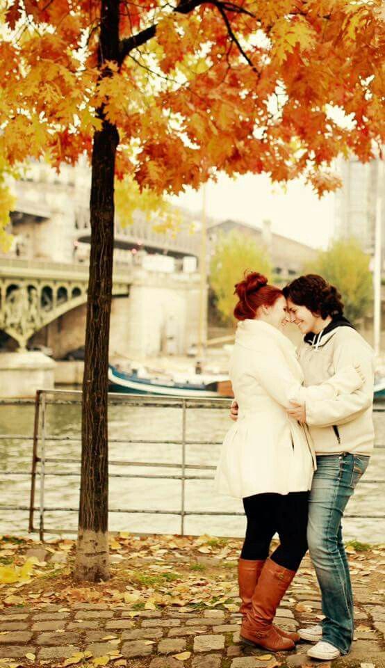 Paris Engagement Paris Engaged Lesbians Love Suprise