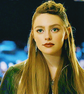 Girl Raising Eyebrows Gif Girl Raising Eyebrows Gif