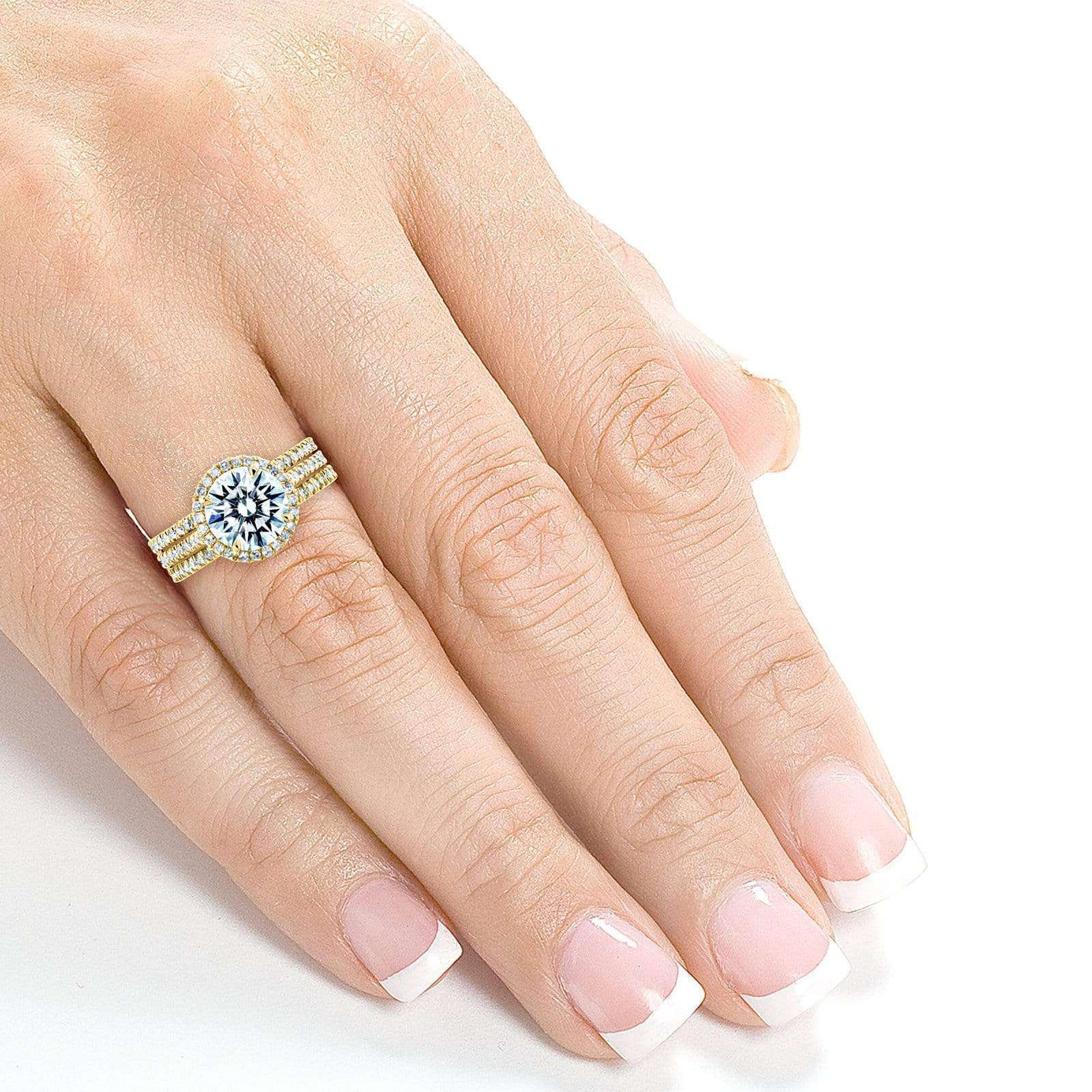 2.00 Carat Brilliant Cut Moissanite Sapphire Wedding Ring 14k White Gold Finish 2.00 Carat Brilliant Cut Moissanite Sapphire Wedding Ring 14k White Gold Finish