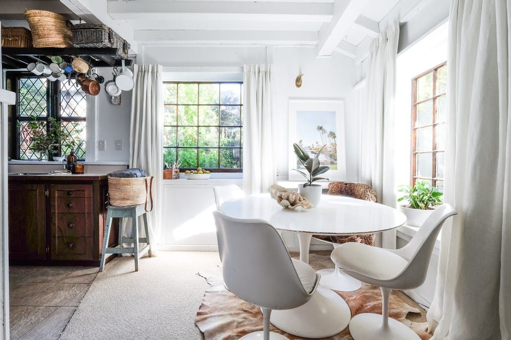 26 Of The Most Stylish Serene Scandinavian Style Kitchens Es Scandinavian Design Trends Kitchen Decor Inspiration Apartment Therapy