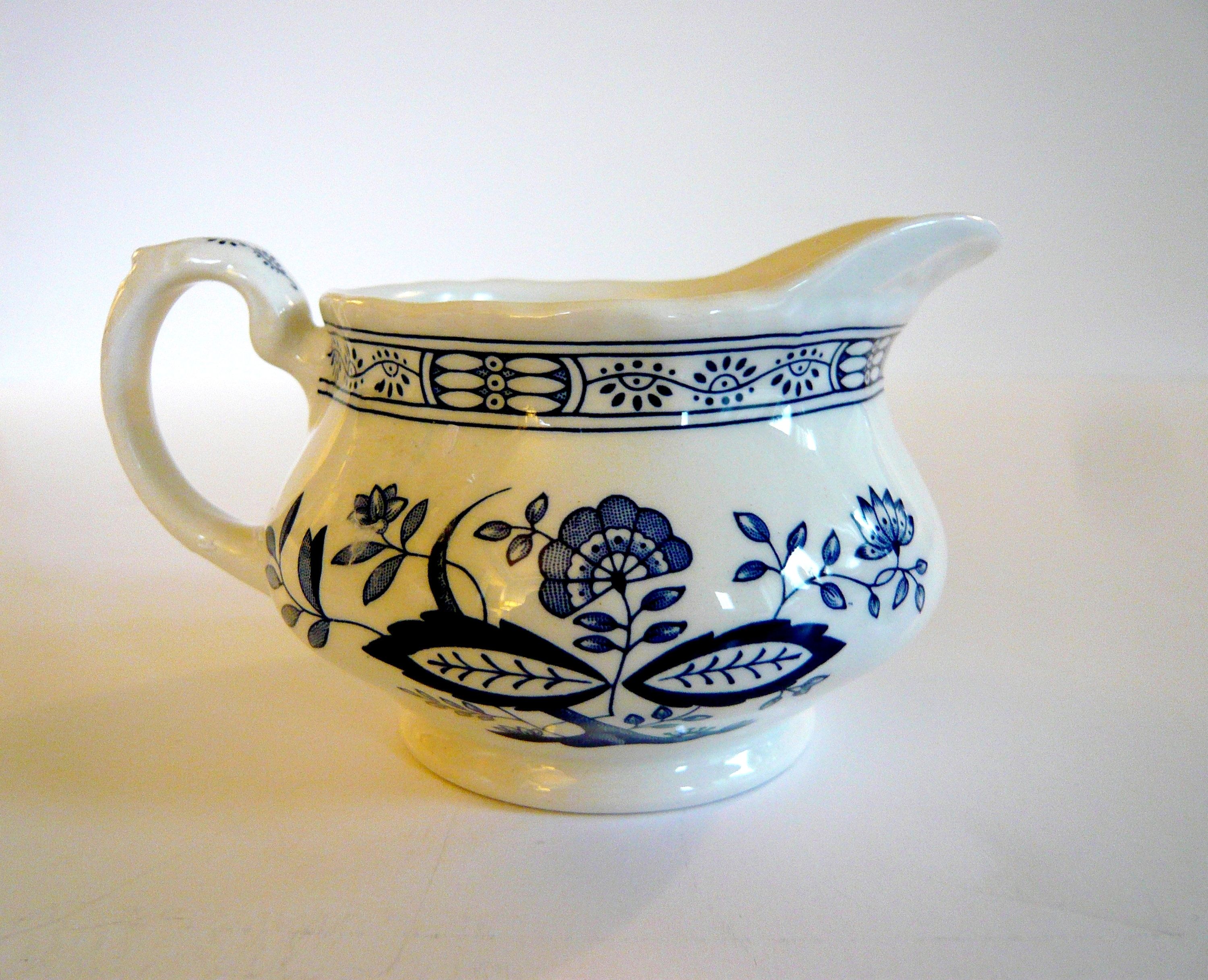 Calif Pottery Grape Vinyeyard Vintage 60/'s Metlox Poppytrail Vernonware Tea Pot 60/'s pottery-Farmhouse decor-Tea Party