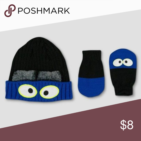 Googly Eyes Hat & Mitten Set 1224M New with tags 1224 months Bundle