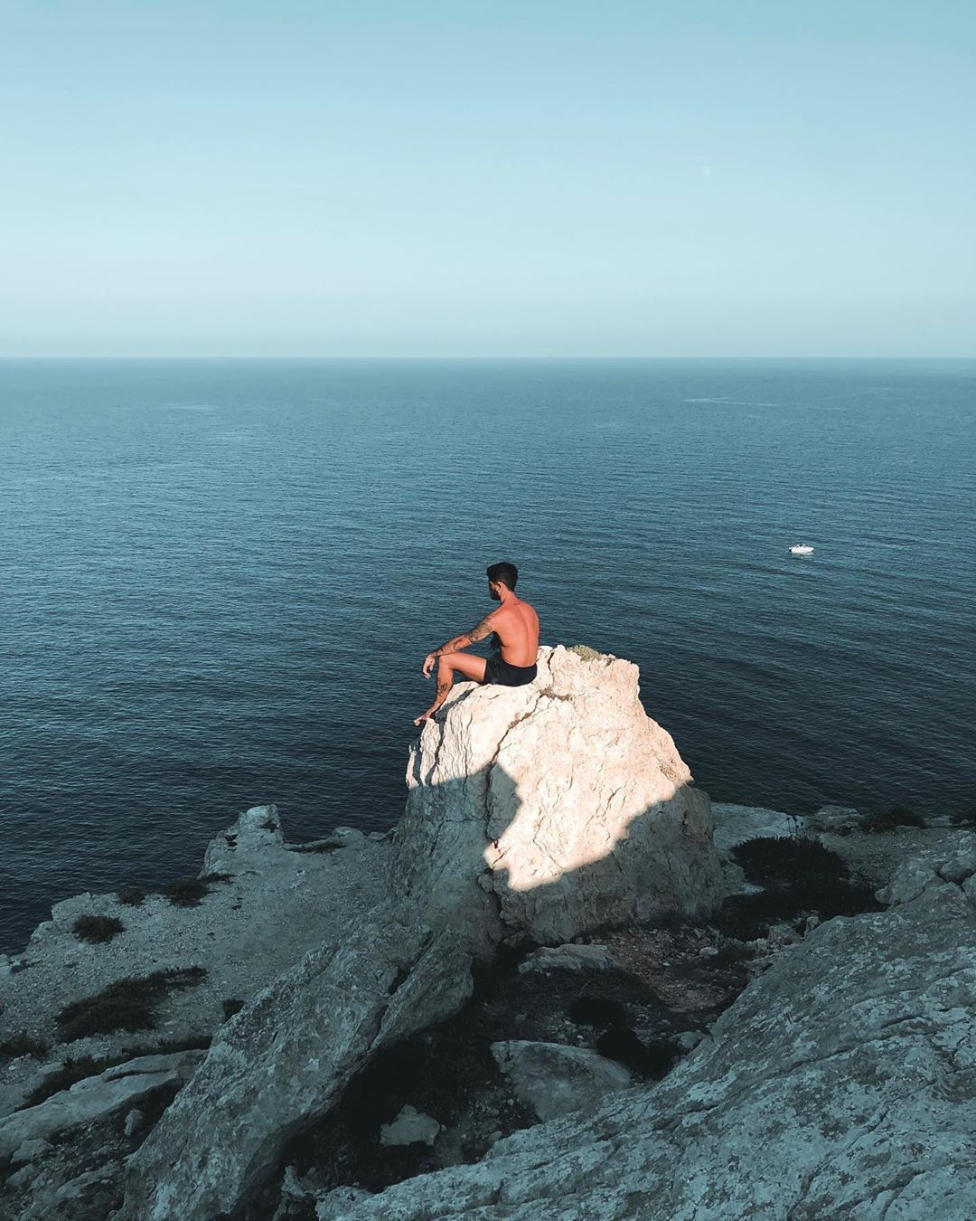 🧘🏽♂️ . . #travel #travels #travelphotography #traveling #travelgram #tourism ...